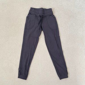 lululemon womens base runner joggers